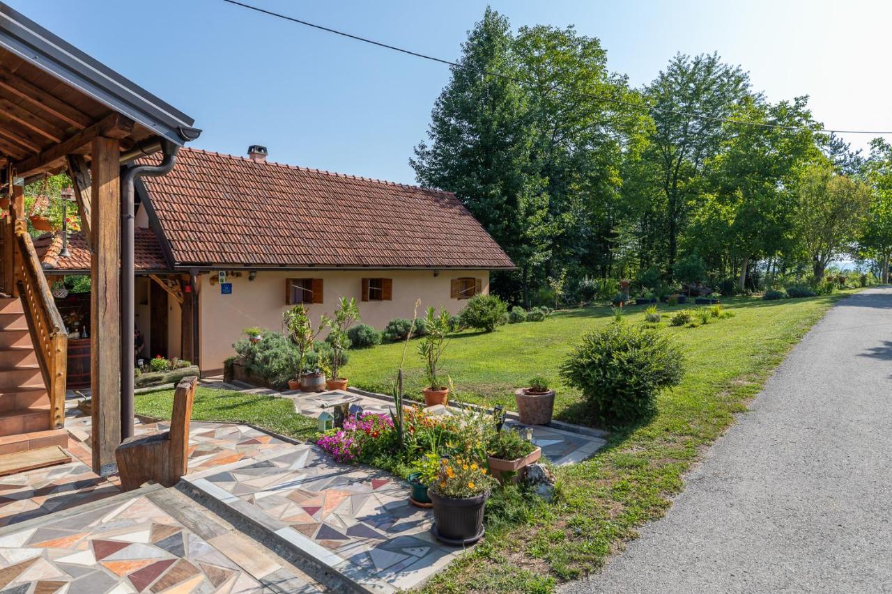Imanje Jelas Slunj Exterior foto